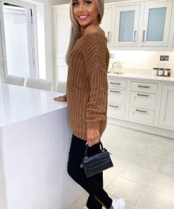 AX Paris Black Ripped Split Hem Jeans