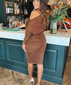 AX Paris Camel Off The Shoulder Ruched Stretch Midi Dress