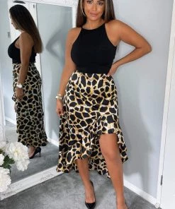AX Paris Dresses Black Animal Print 2 In 1 Dipped Hem Midi Dress 7 AX Paris Dresses Black Animal Print 2 In 1 Dipped Hem Midi Dress