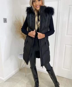 AX Paris Black Faux Fur Hooded Gilet