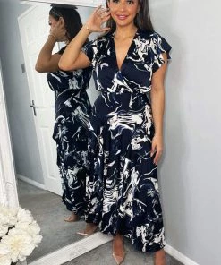 AX Paris Navy Marble Print Short Sleeve Ruffle Midi Dress 7 AX Paris Navy Marble Print Short Sleeve Ruffle Midi Dress