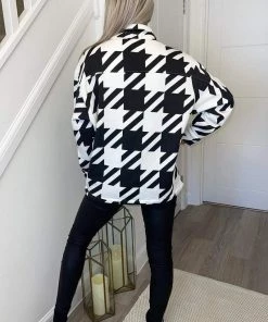 AX Paris Black Large Dogtooth Print Shirt Jacket