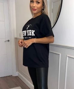 AX Paris Black New York Slogan Oversized T-Shirt 7 AX Paris Black New York Slogan Oversized T-Shirt