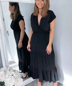 AX Paris Dresses Black Short Sleeved V-Neck Midi Smock Dress