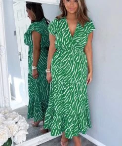 AX Paris Green And White Animal Print Collared Smock Midi Dress Dresses