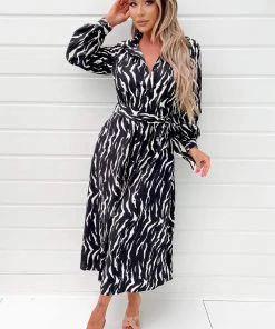 AX Paris Black And White Printed Button Up Midi Shirt Dress