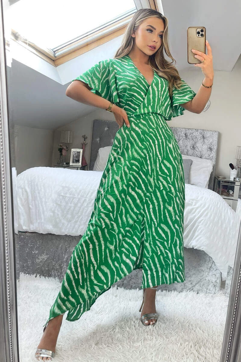 AX Paris Green And White Animal Print Double Slit Midi Dress 3 AX Paris Green And White Animal Print Double Slit Midi Dress