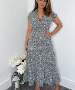 AX Paris Black Floral Print Short Sleeved V-Neck Midi Smock Dress Dresses