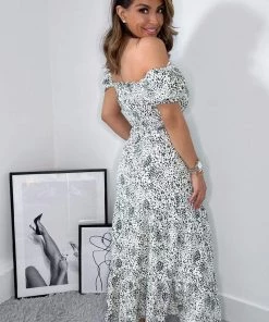 AX Paris Cream And Green Printed Elasticated Midi Smock Dress Dresses 14 AX Paris Cream And Green Printed Elasticated Midi Smock Dress Dresses