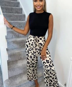 AX Paris Black 2 In 1 Animal Print Jumpsuit Jumpsuits And Playsuits 8 AX Paris Black 2 In 1 Animal Print Jumpsuit Jumpsuits And Playsuits