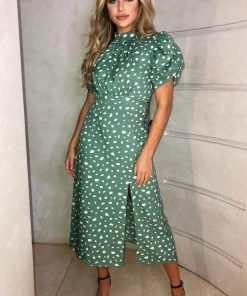 AX Paris Green Printed Ruched Short Sleeve Midi Dress Dresses 8 AX Paris Green Printed Ruched Short Sleeve Midi Dress Dresses