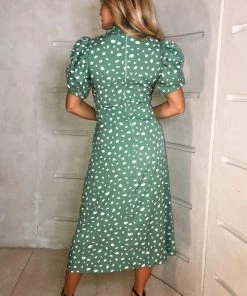 AX Paris Green Printed Ruched Short Sleeve Midi Dress Dresses 10 AX Paris Green Printed Ruched Short Sleeve Midi Dress Dresses