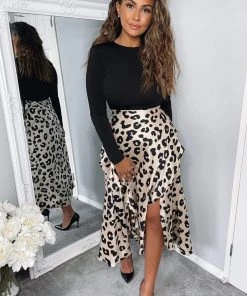 AX Paris Multi Animal Print 2 In 1 Long Sleeve Midi Dress 8 AX Paris Multi Animal Print 2 In 1 Long Sleeve Midi Dress