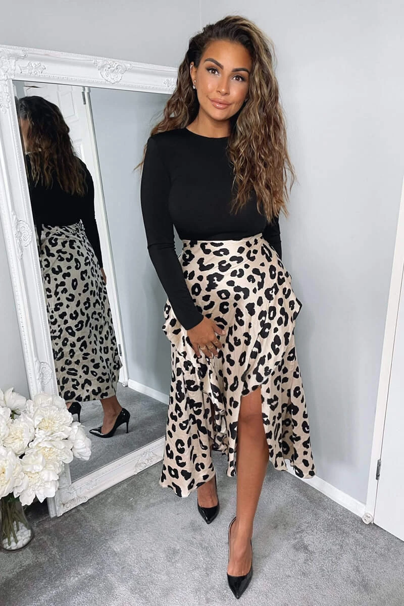AX Paris Multi Animal Print 2 In 1 Long Sleeve Midi Dress 3 AX Paris Multi Animal Print 2 In 1 Long Sleeve Midi Dress