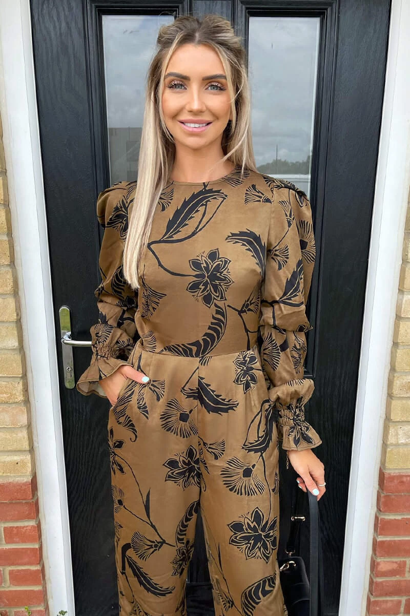 AX Paris Multi Floral Printed Elasticated Sleeve Jumpsuit 2 AX Paris Multi Floral Printed Elasticated Sleeve Jumpsuit